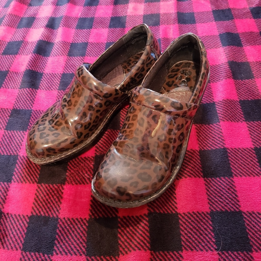 BOC clogs